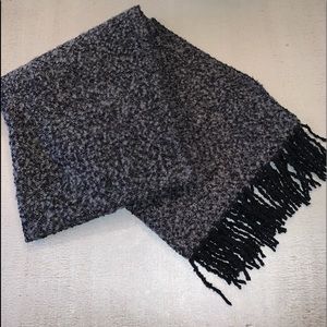 NWOT fuzzy warm scarf/wrap